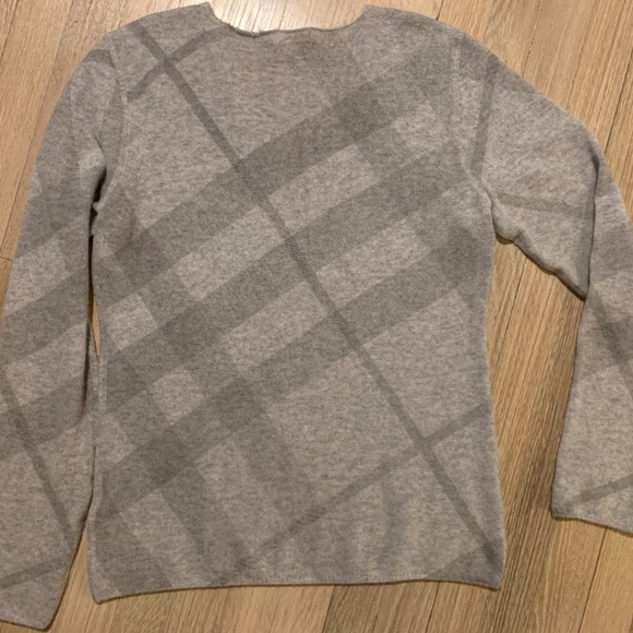 Burberry Brit 100% Cashmere Gray Nova sweater Large - Picture 2 of 8